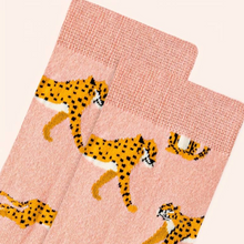 Load image into Gallery viewer, Leopard Print Socks
